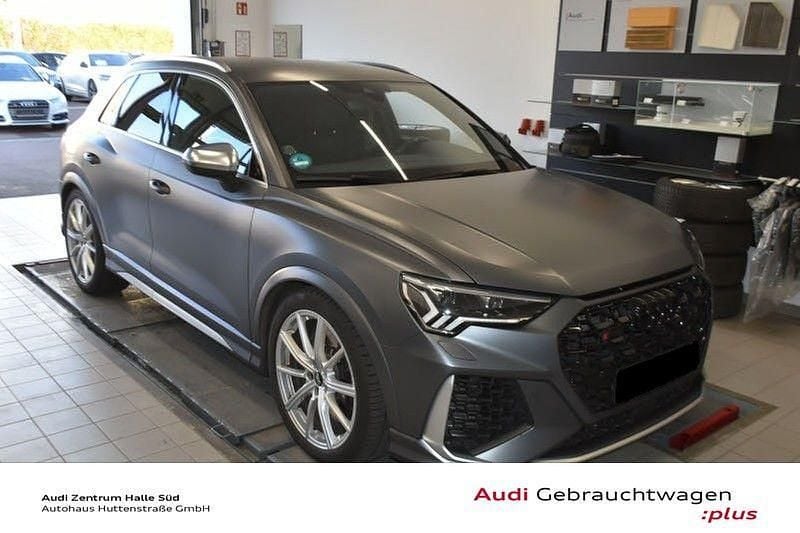 Außenfarbe: Gebraucht 2020 Audi RS Q3 Ambiente SUV | 41.920 € (Guter Preis) - Bild 1/2