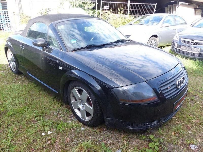 Gebraucht Audi TT Roadster Sport 179 PS (131 kW) 2000 Brillantschwarz Cabrio