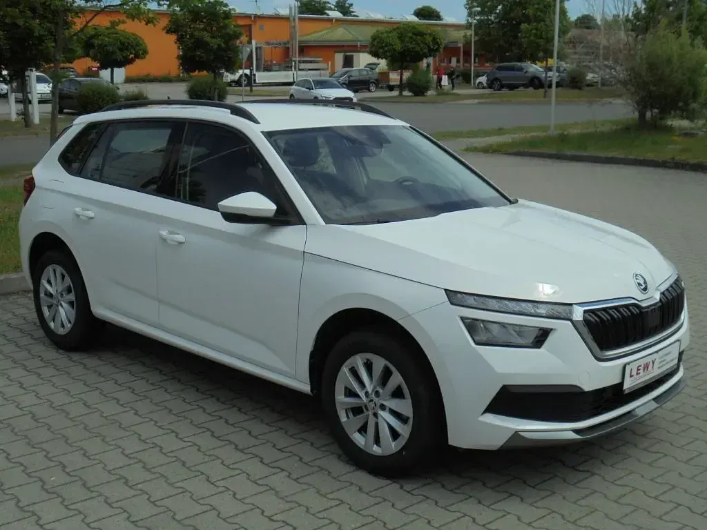 Gebraucht Skoda Kamiq 110 PS (80 kW) 2024 Weiß SUV