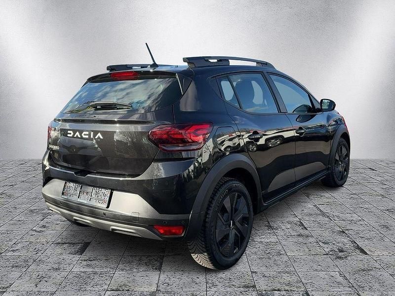 Gebraucht Dacia Sandero Expression 91 PS (66 kW) 2025 Schwarz Limousine