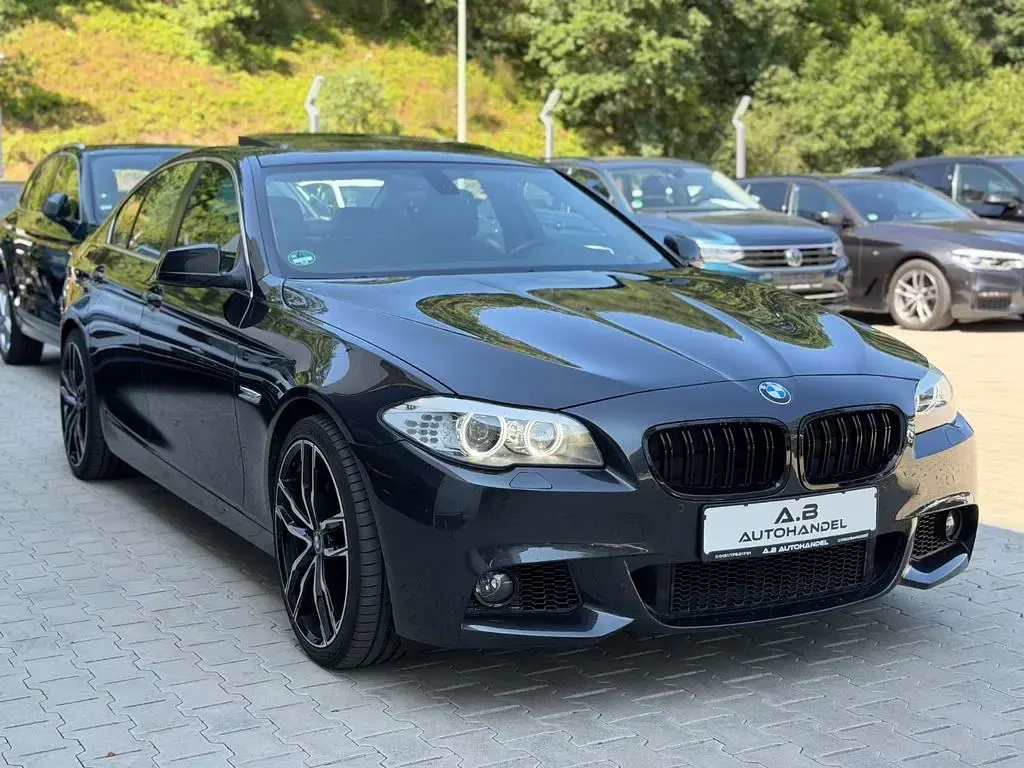 Gebraucht BMW 525 Performance 204 PS (150 kW) 2011 Grau Limousine