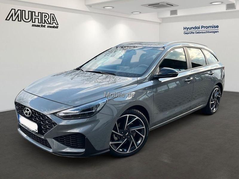 Schwarz Gebraucht 2024 Hyundai i30 N Line Kombi | 24.979 € (Etwas zu teuer) - Bild 1/4
