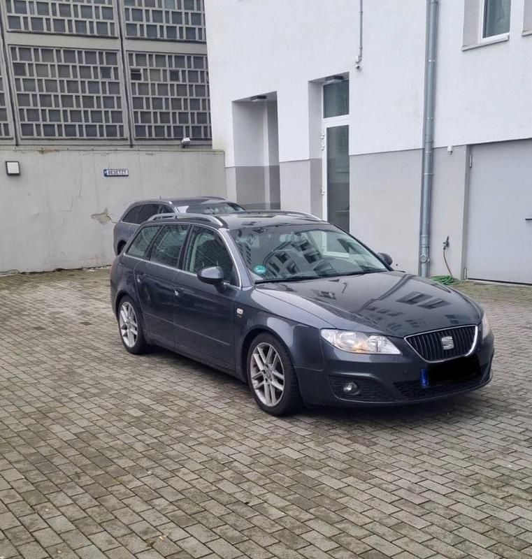 Usado Seat Exeo Reference 143 HP (105 kW) 2011 Preto Carrinha