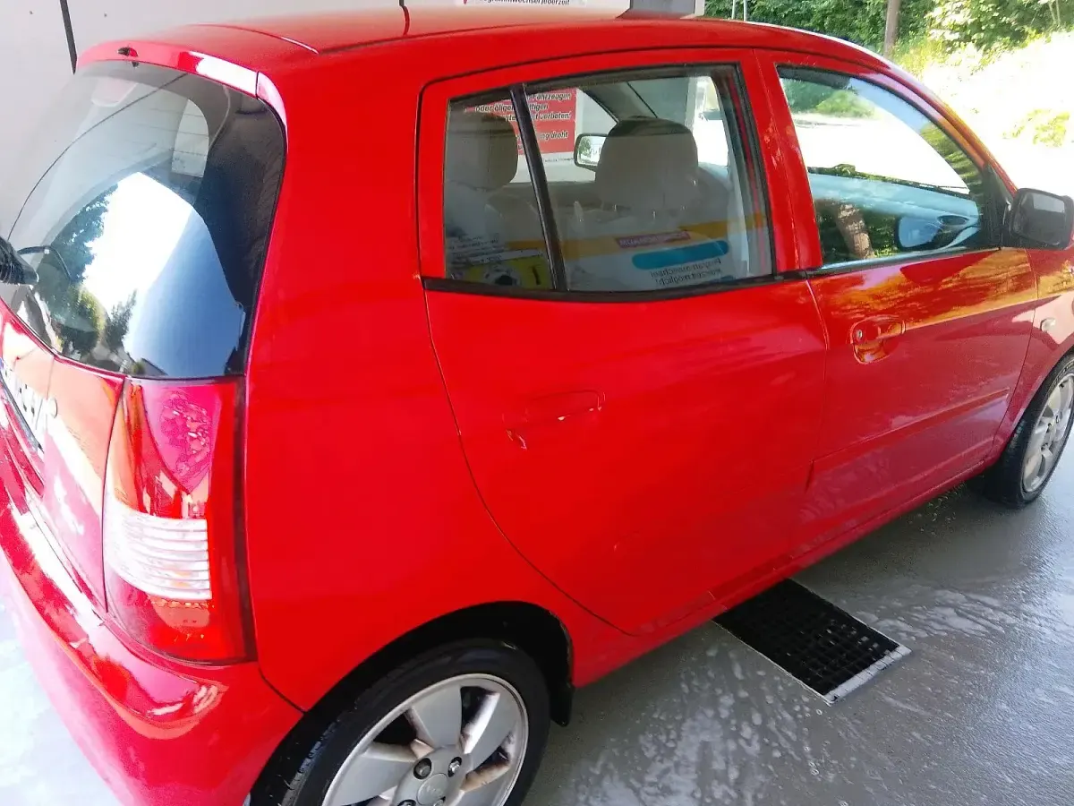 Gebraucht Kia Picanto 65 PS (47 kW) 2007 Rot Kleinwagen