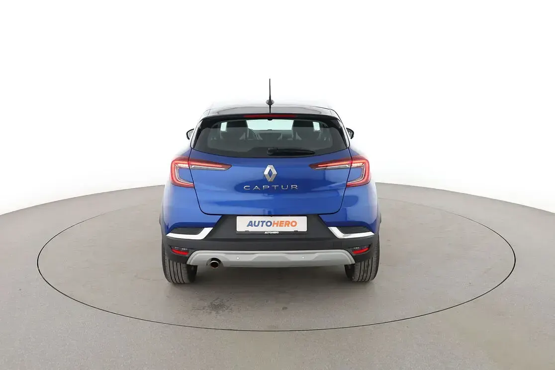 Gebraucht Renault Captur Intens 140 PS (102 kW) 2021 Blau SUV