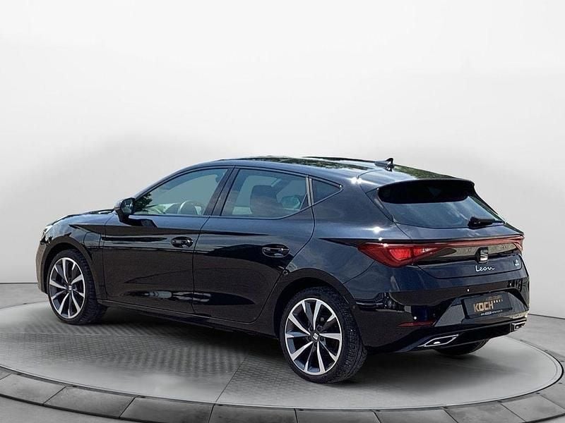 Gebraucht Seat Leon FR 150 PS (110 kW) 2020 Mitternachtsschwarz Limousine