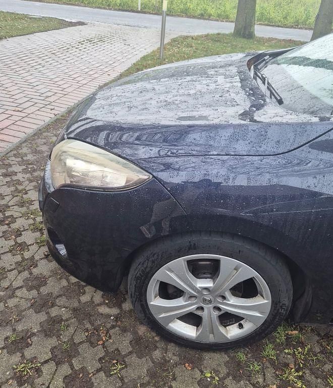 Gebraucht Renault Mégane III 131 PS (96 kW) 2009 Blau Coupé