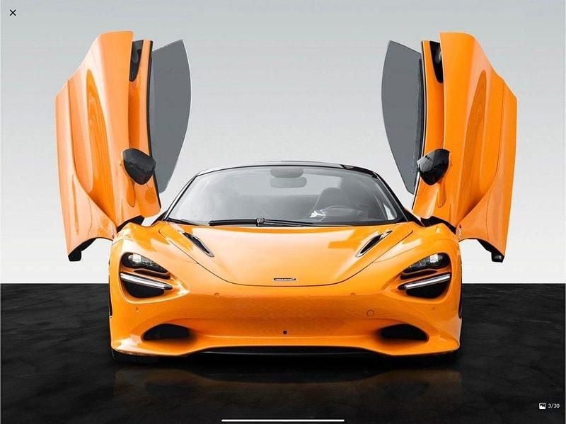Gebraucht McLaren 750S 749 PS (550 kW) 2024 Orange Cabrio