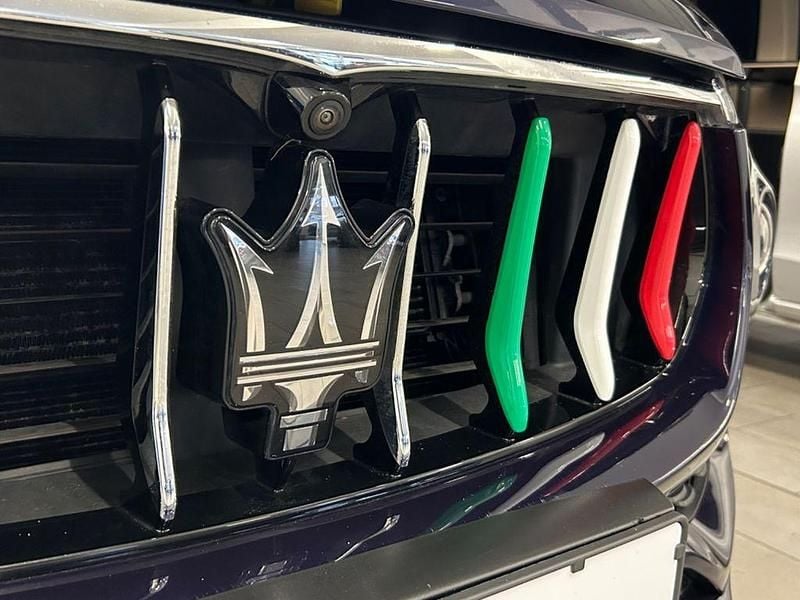 Gebraucht Maserati Levante 275 PS (202 kW) 2017 Blau SUV