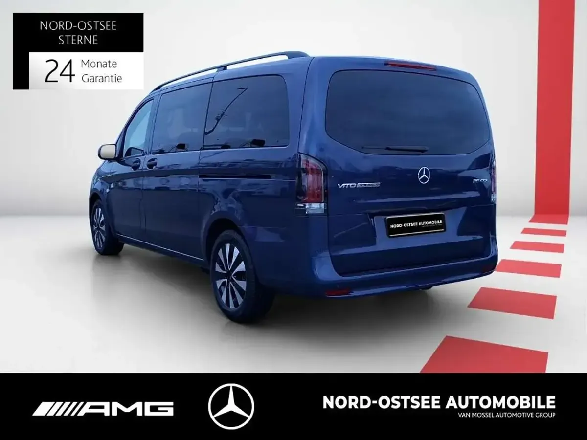 Gebraucht Mercedes Vito 163 PS (119 kW) 2024 Sodalithblau met. Van