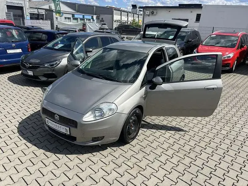 Gebraucht Fiat Grande Punto Dynamic 90 PS (66 kW) 2007 Beige Kleinwagen