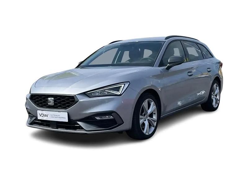 Silber Gebraucht 2023 Seat Leon ST 4Drive Kombi | 26.665 € (Fairer Preis) - Bild 1/4