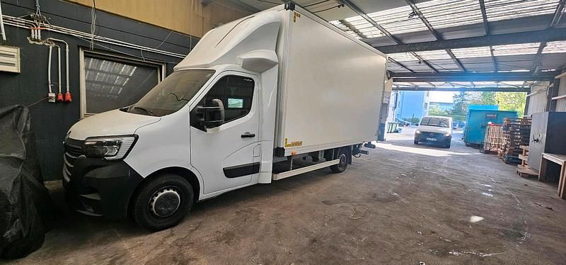 Weiß Gebraucht 2021 Renault Master Van | 29.499 € - Bild 1/4