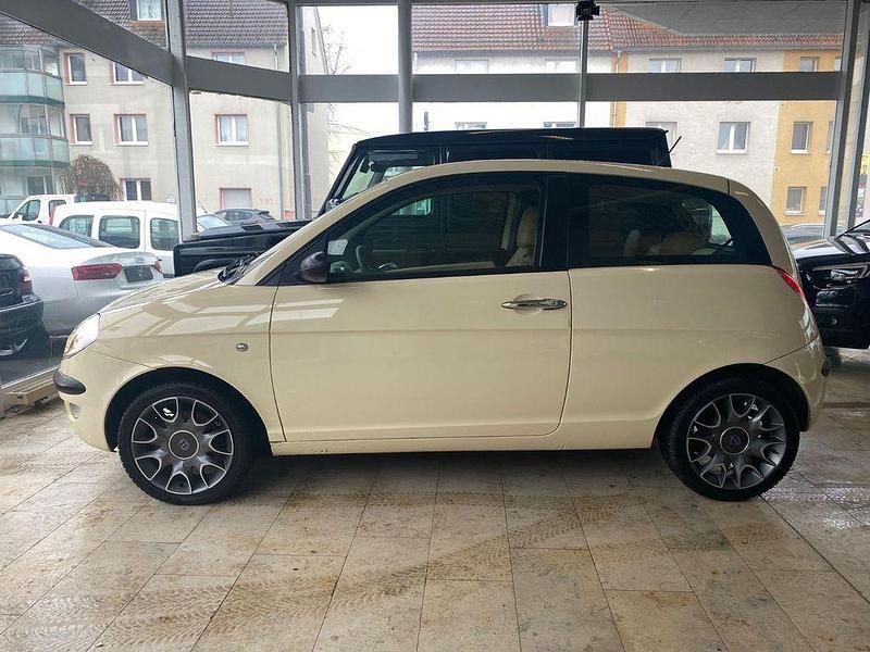 Gebraucht Lancia Ypsilon 95 PS (69 kW) 2004 Beige Kleinwagen