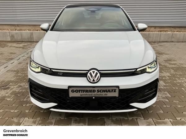 Weiß (pure white) Neu 2026 VW Golf VIII R-line Limousine | 37.170 € (Fairer Preis) - Bild 1/4