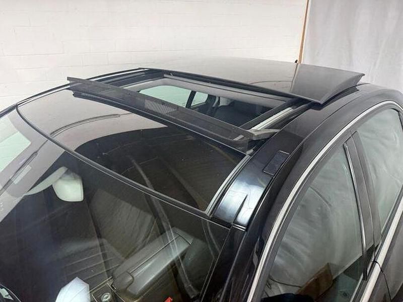 Gebraucht Mercedes E350 Elegance 292 PS (214 kW) 2009 Obsidianschwarz  met... Limousine