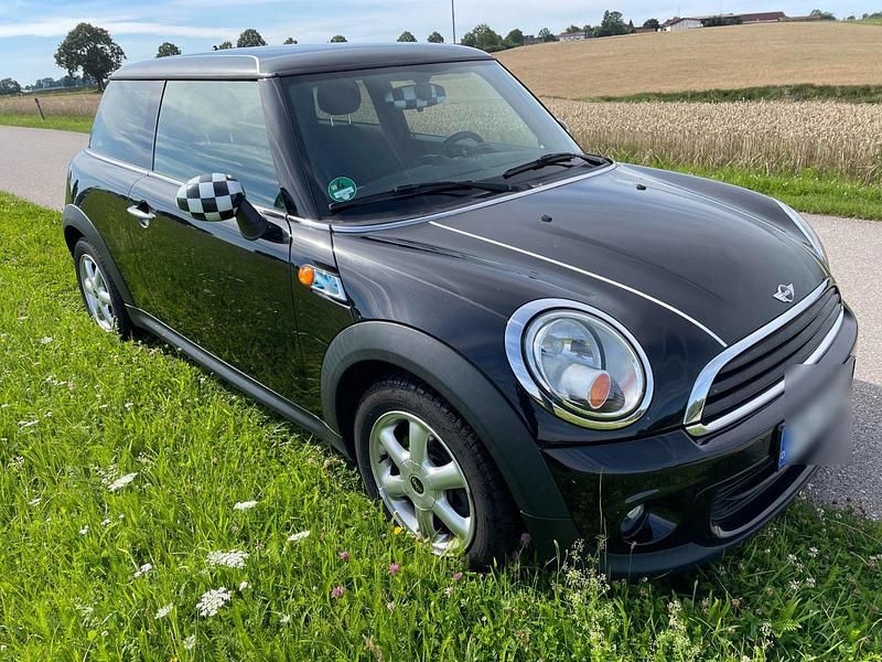 Schwarz Gebraucht 2012 Mini ONE Kleinwagen | 4.600 € (Fairer Preis) - Bild 1/4