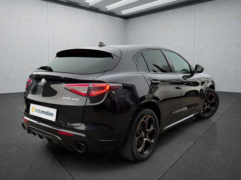 Neu Alfa Romeo Stelvio 280 PS (205 kW) 2025 Schwarz SUV