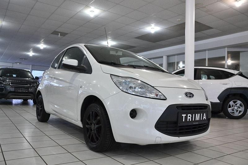 Gebraucht Ford Ka Trend 69 PS (50 kW) 2014 Weiß Kleinwagen
