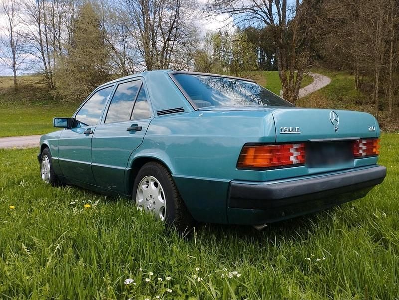 Usata Mercedes 190 1992 Verde Berlina
