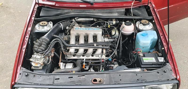 Gebraucht VW Jetta 136 PS (100 kW) 1991 Rot Limousine