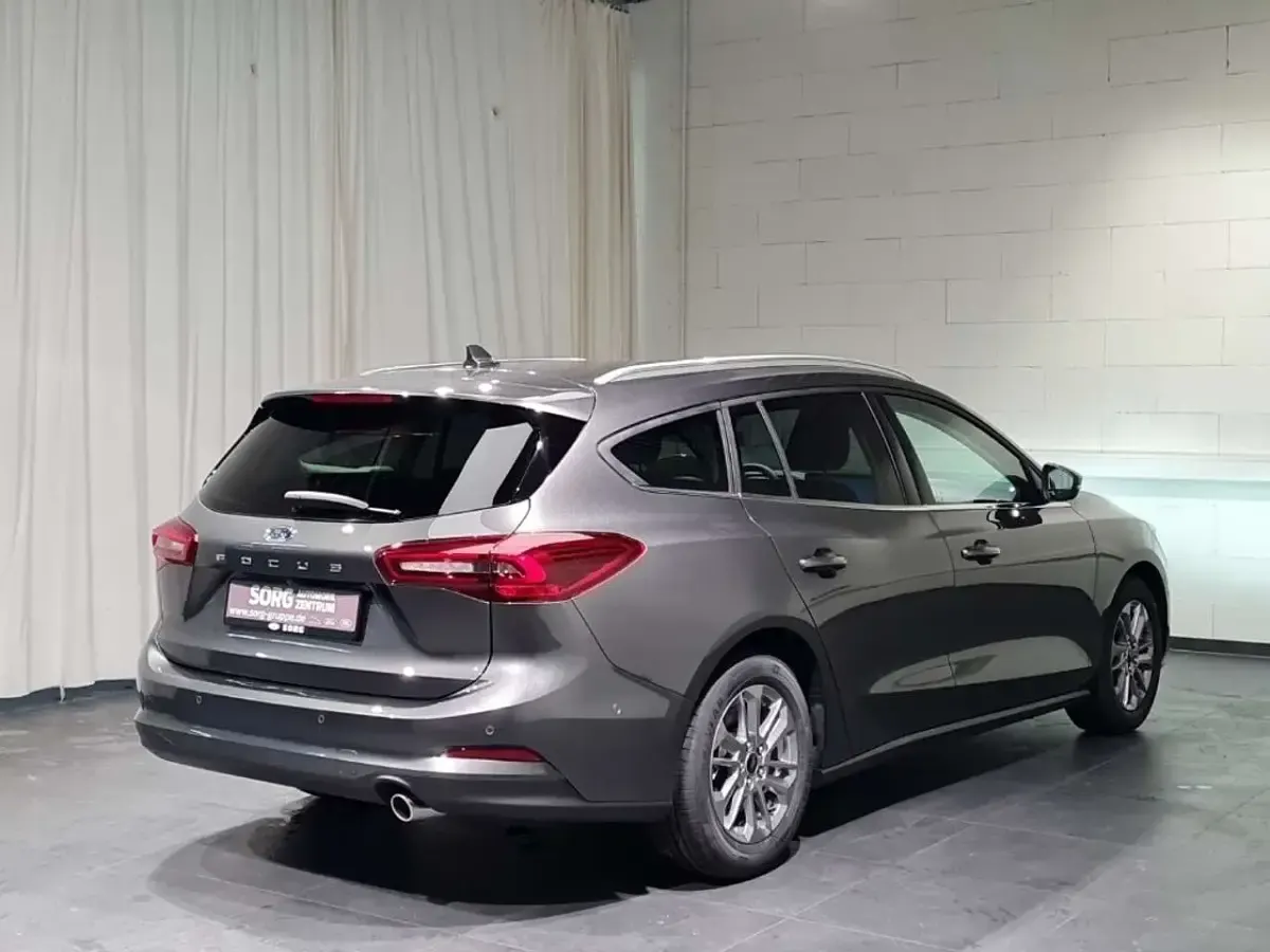 Neu Ford Focus Titanium X 155 PS (114 kW) 2026 Magnetic metallic Kombi