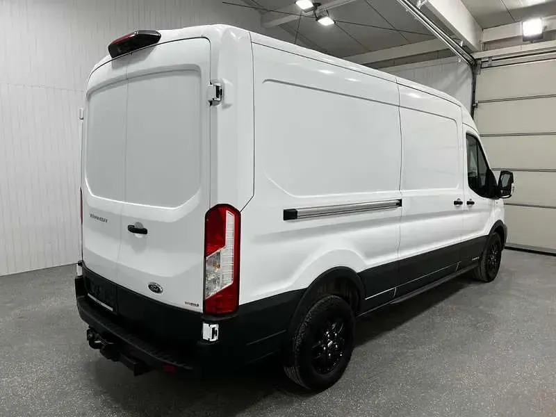 Gebraucht Ford Transit 170 PS (125 kW) 2022 Frostweiss/frozenwhite (pn3gz0) Van