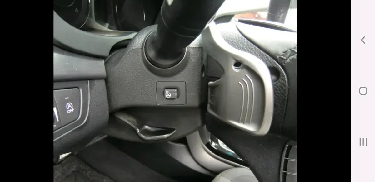 Gebraucht Hyundai i40 141 PS (103 kW) 2016 Schwarz Kombi
