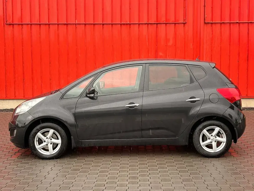 Gebraucht Kia Venga DREAM-TEAM Edition 128 PS (94 kW) 2014 Schwarz Kleinwagen