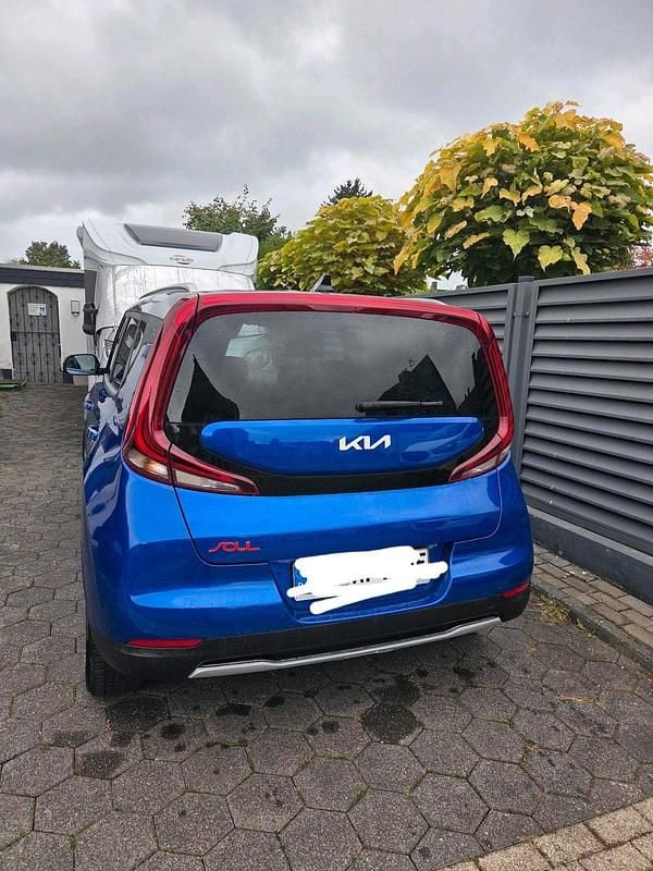 Gebraucht Kia Soul Spirit 150 kW (204 PS) 2022 Blau SUV