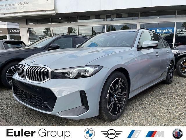 Grau Gebraucht 2024 BMW 330 Performance Kombi | 41.480 € (Guter Preis) - Bild 1/4