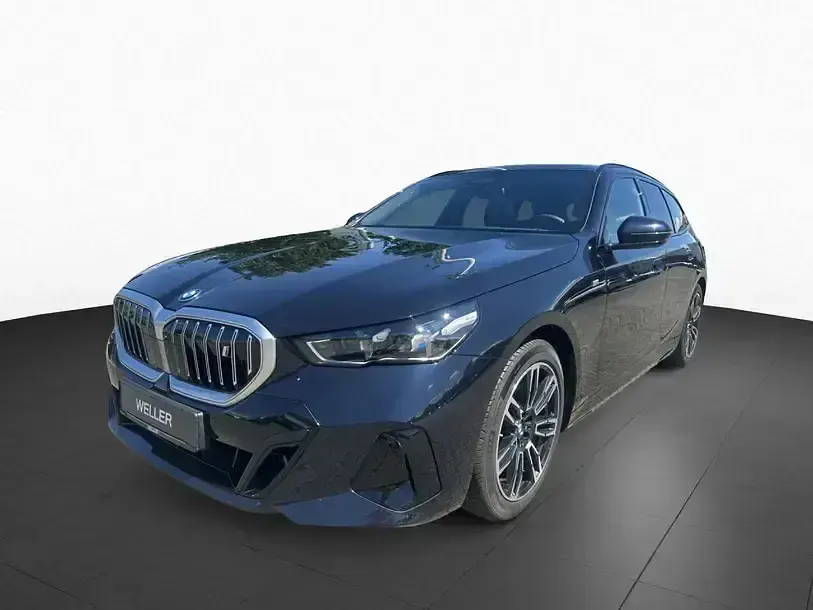 Gebraucht BMW i5 M Sport 250 kW (340 PS) 2025 Carbonschwarz (schwarz) Kombi