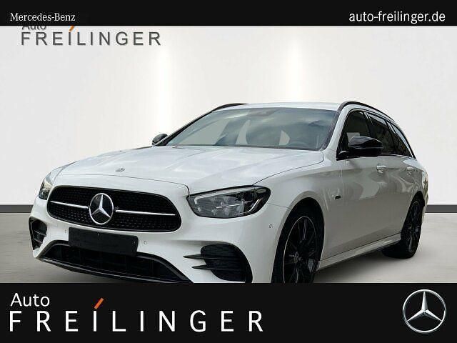 Weiß Gebraucht 2023 Mercedes E200 AMG Kombi | 38.950 € (Guter Preis) - Bild 1/4