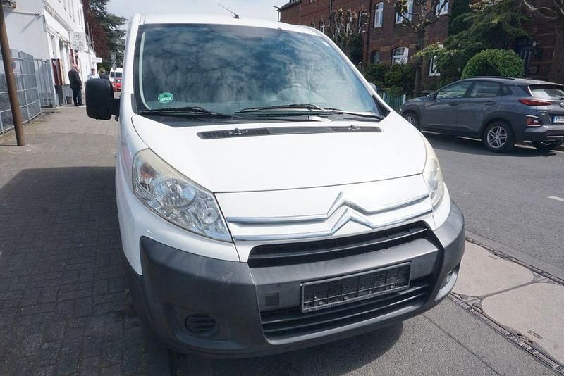 Second-hand Citroën Jumpy 90 CP (66 kW) 2011 Alb Monovolum