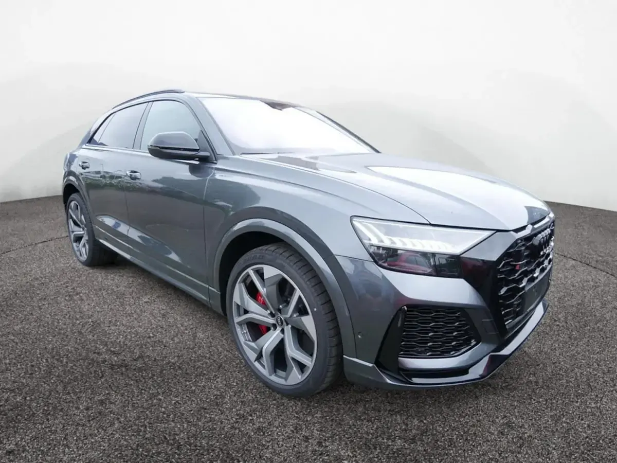 Gebraucht Audi Q8 Sport 600 PS (441 kW) 2023 Daytonagrau perleffekt SUV