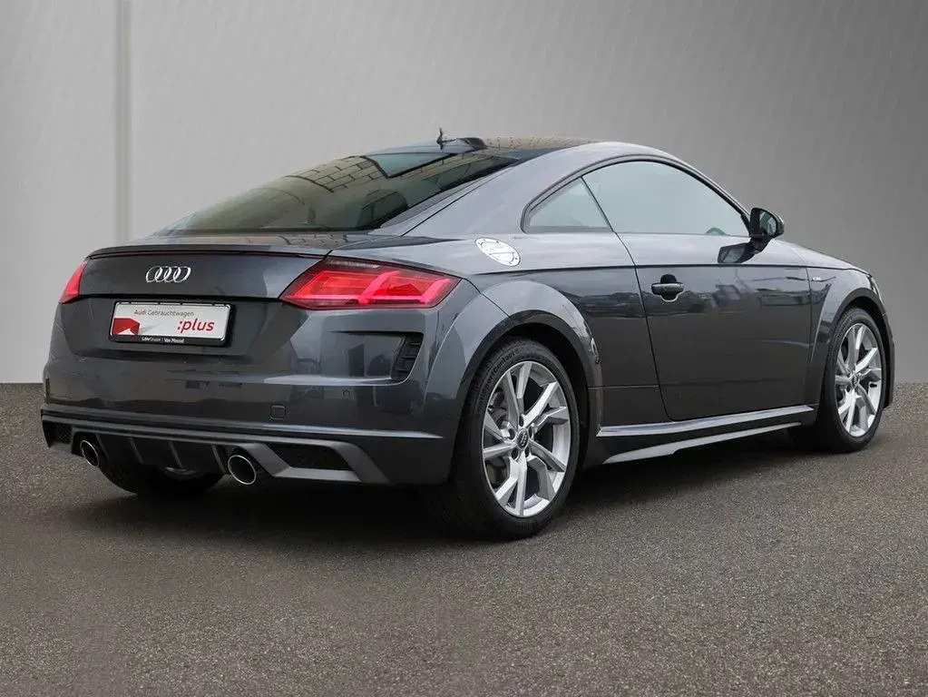 Gebraucht Audi TT Design 197 PS (144 kW) 2019 Daytonagrau perleffekt Coupé