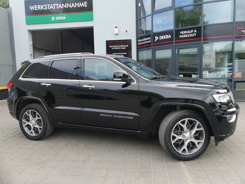 Diamond crystal perl (metallic) Gebraucht 2020 Jeep Grand Cherokee Overland SUV | 34.800 € (Fairer Preis) - Bild 1/4
