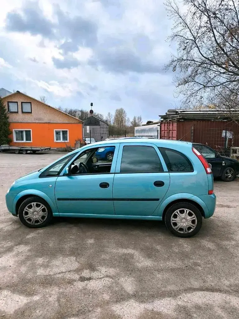 Gebraucht Opel Meriva 100 PS (73 kW) 2004 Grün Van / Kleinbus