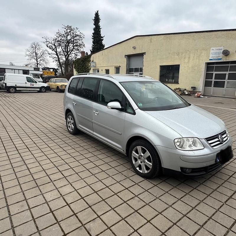 Gebraucht VW Touran 115 PS (84 kW) 2003 Silber Van / Kleinbus