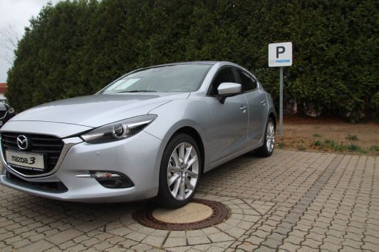 Gebraucht Mazda 3 120 PS (88 kW) 2019 Silber metallic Limousine