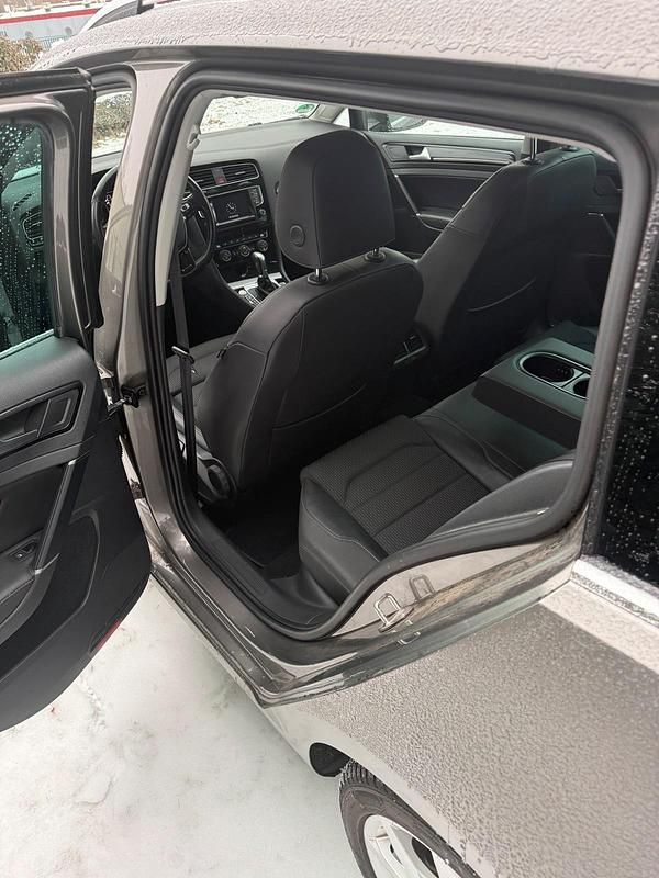 Gebraucht VW Golf VII Highline 150 PS (110 kW) 2014 Kombi