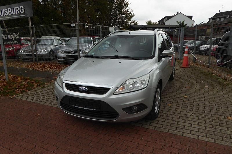 Silber Gebraucht 2008 Ford Focus Style Kombi | 3.990 € (Teuer) - Bild 1/4