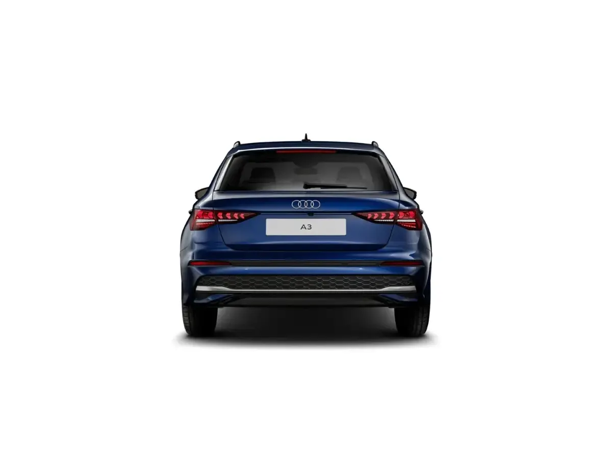 Gebraucht Audi A3 Sport 150 PS (110 kW) 2025 Schwarz Limousine