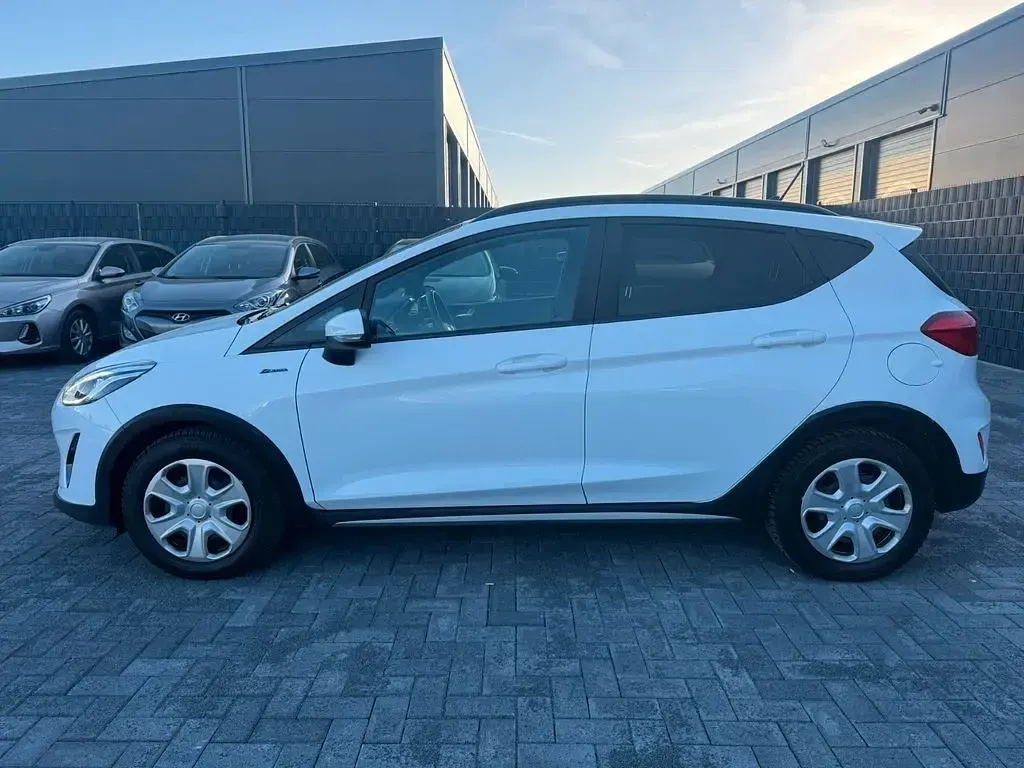 Gebraucht Ford Fiesta Active 95 PS (69 kW) 2021 Weiß Kleinwagen