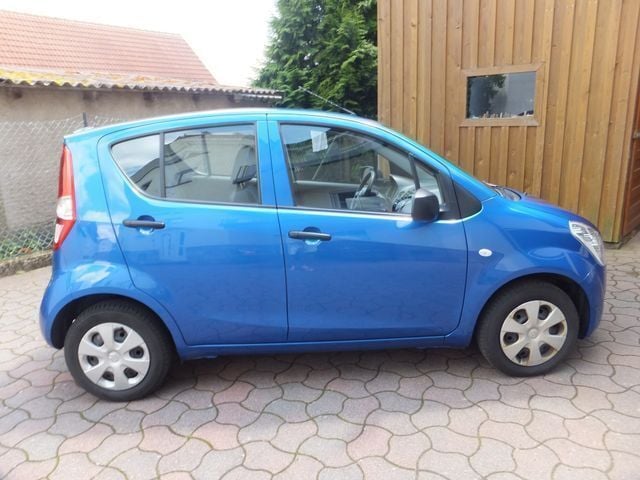 Gebraucht Suzuki Splash Comfort 65 PS (47 kW) 2009 Blau Kleinwagen