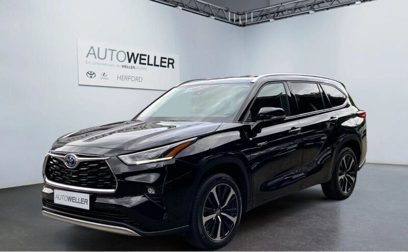 Schwarz Gebraucht 2021 Toyota Highlander Hybrid Luxury SUV | 44.900 € - Bild 1/4