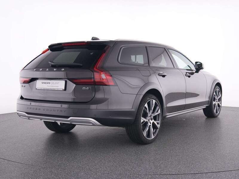 Gebraucht Volvo V90 CC Plus 197 PS (144 kW) 2023 Andere farbe Kombi