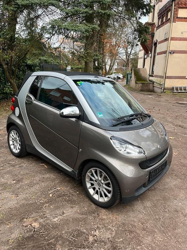 Andere farben Gebraucht 2009 Smart ForTwo Cabrio Passion Cabrio | 4.600 € (Fairer Preis) - Bild 1/4