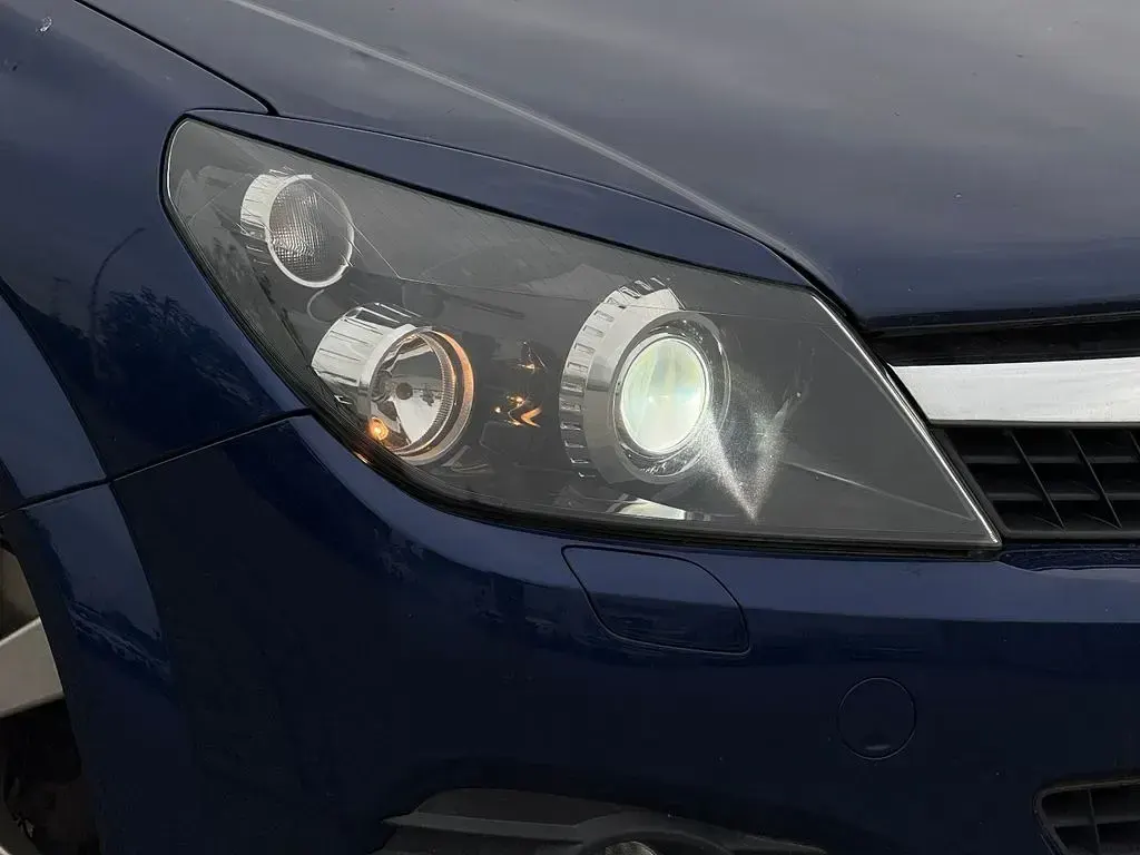 Gebraucht Opel Astra Cosmo 140 PS (102 kW) 2007 Blau Cabrio