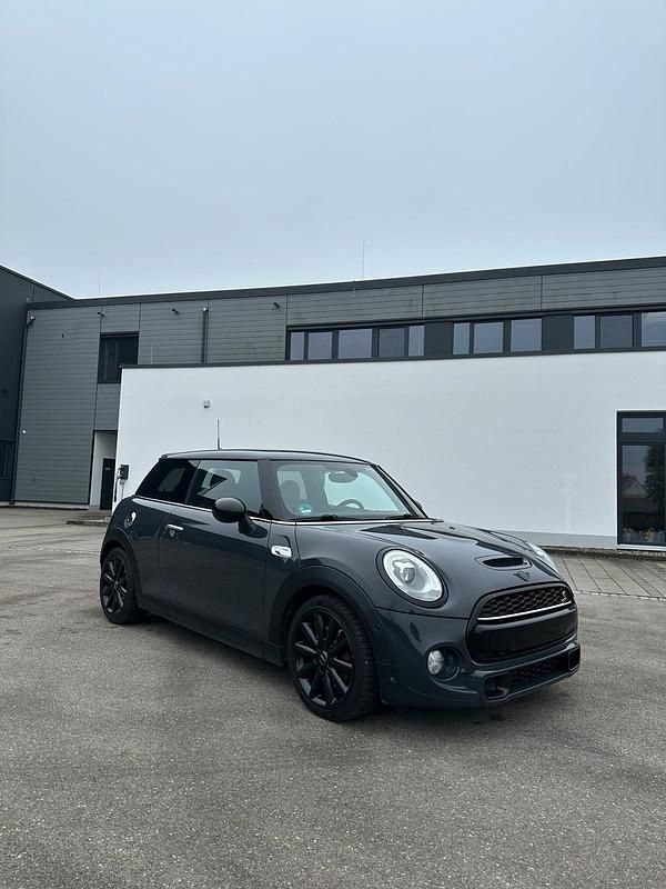 Gebraucht Mini Cooper SD 170 PS (125 kW) 2017 Grau Kleinwagen